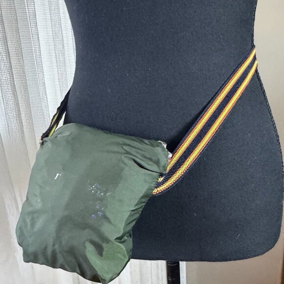 Vintage 80s K-Way windbreaker, forest green, fanny pack convertible, size 6/8 - Picture 12 of 16